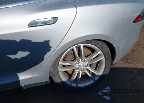 2013 Tesla Model S from USA, damaged, VIN 5YJSA1AG8DFP13291